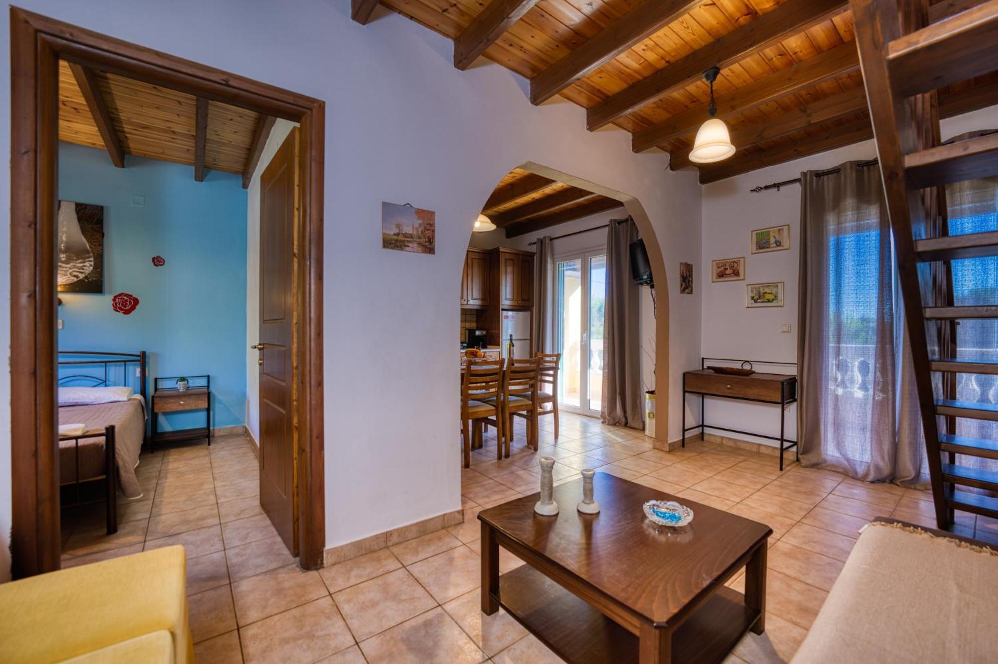 Ágios Matthaíos Stefanias Appartments מראה חיצוני תמונה